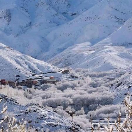 Gite Dar Tanzoughte Imlil  Buitenkant foto